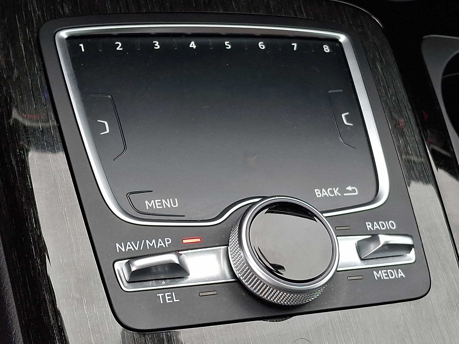 Thumbnail: 2018 Audi Q7 - 19