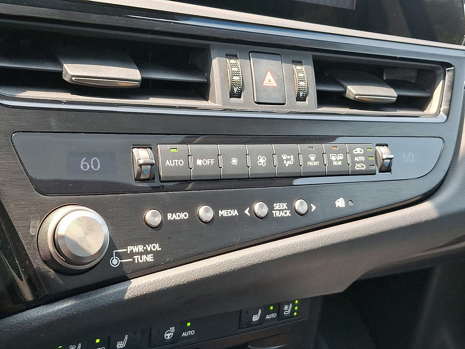 2022 Lexus ES 350 14
