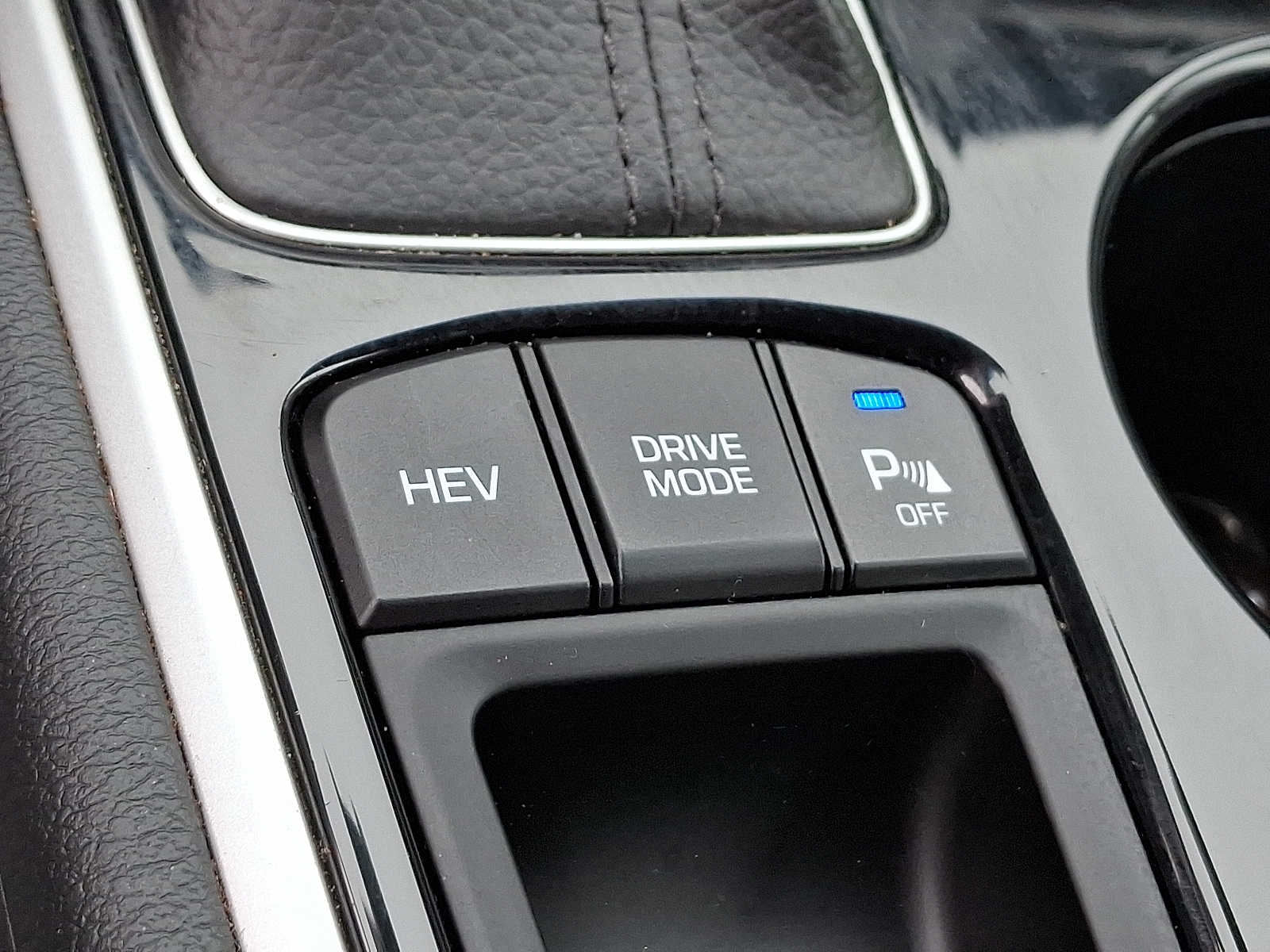Thumbnail: 2019 Hyundai Sonata - 18