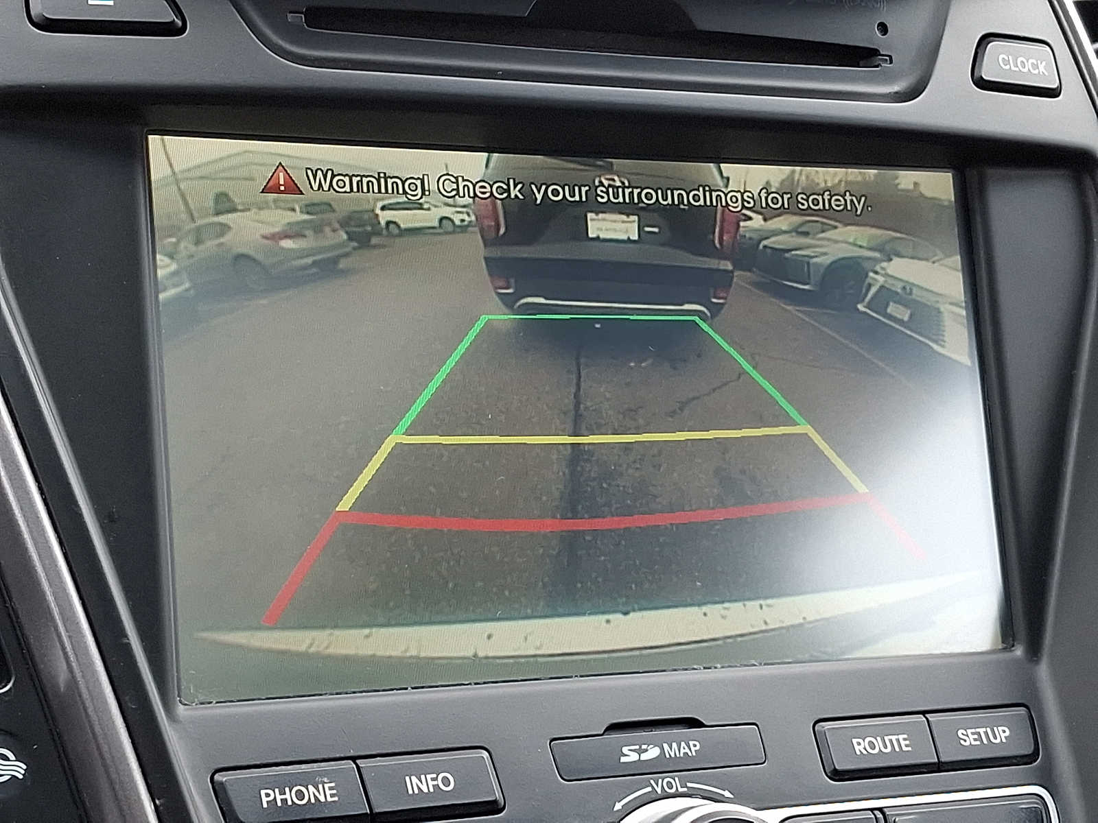 Thumbnail: 2015 Hyundai Santa Fe - 17