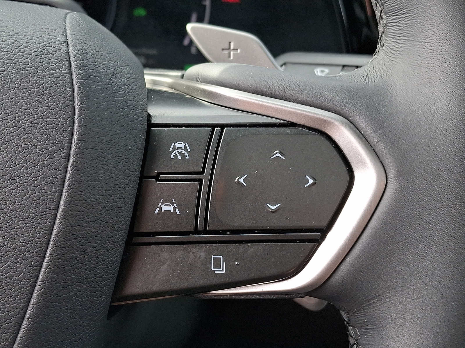 Thumbnail: 2023 Lexus RX - 18