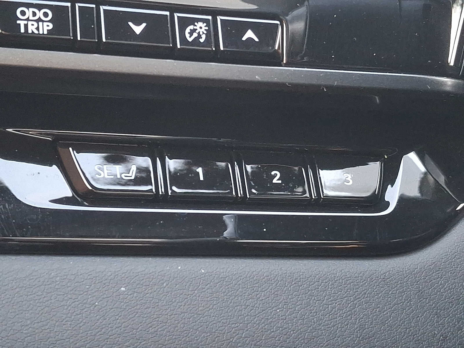 Thumbnail: 2024 Lexus RX - 23