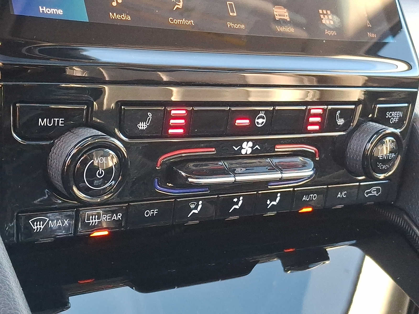 Thumbnail: 2024 Jeep Grand Cherokee L - 13