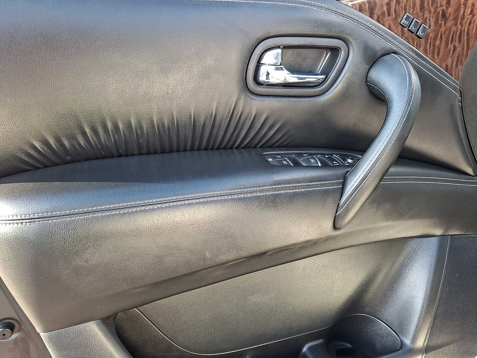 Thumbnail: 2018 Nissan Armada - 10