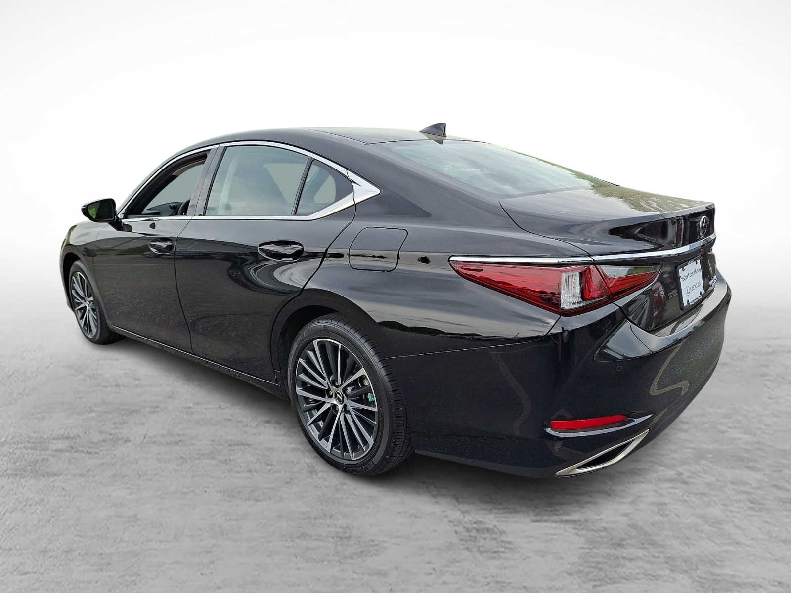 Thumbnail: 2024 Lexus ES - 5