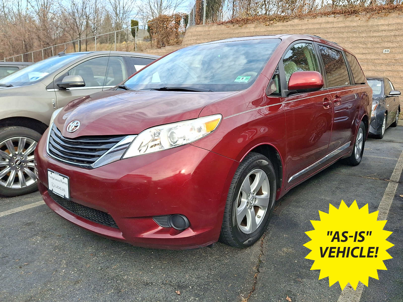 2014 Toyota Sienna LE -
                  Ramsey, NJ