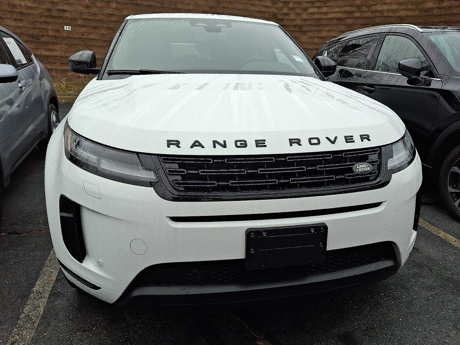 Thumbnail: 2024 Land Rover Range Rover Evoque - 2