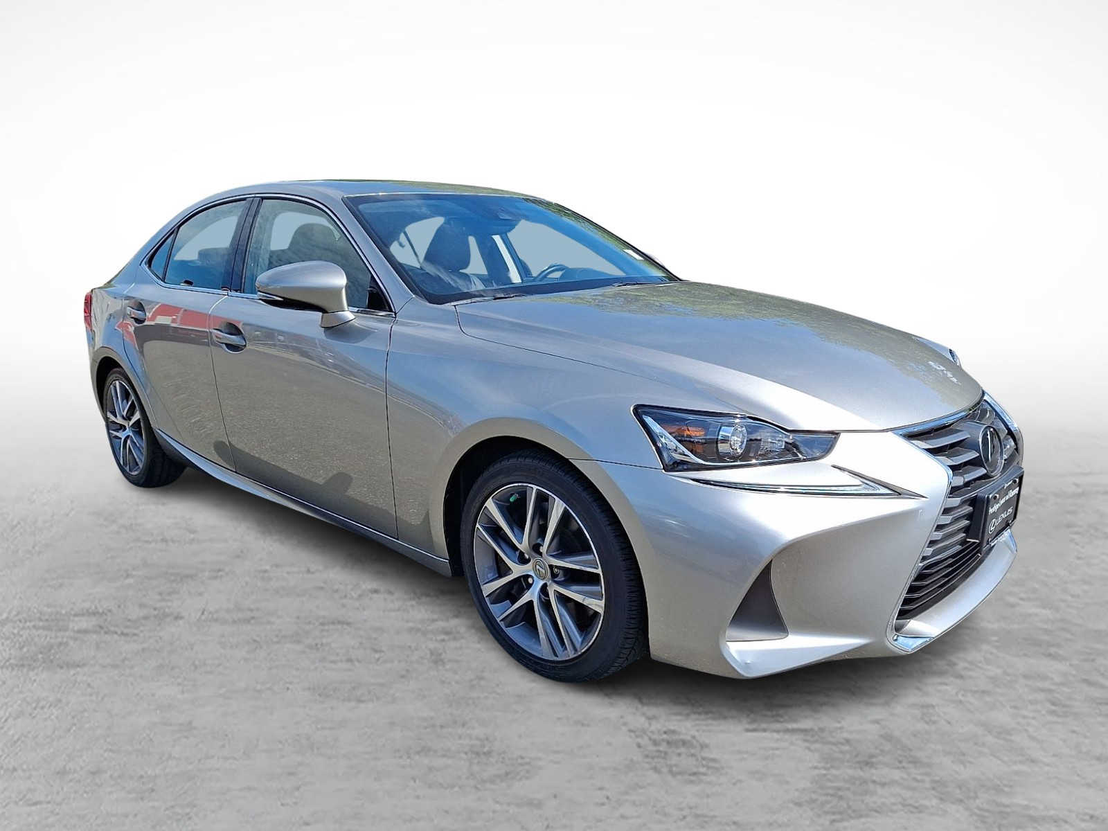 Thumbnail: 2020 Lexus IS - 3