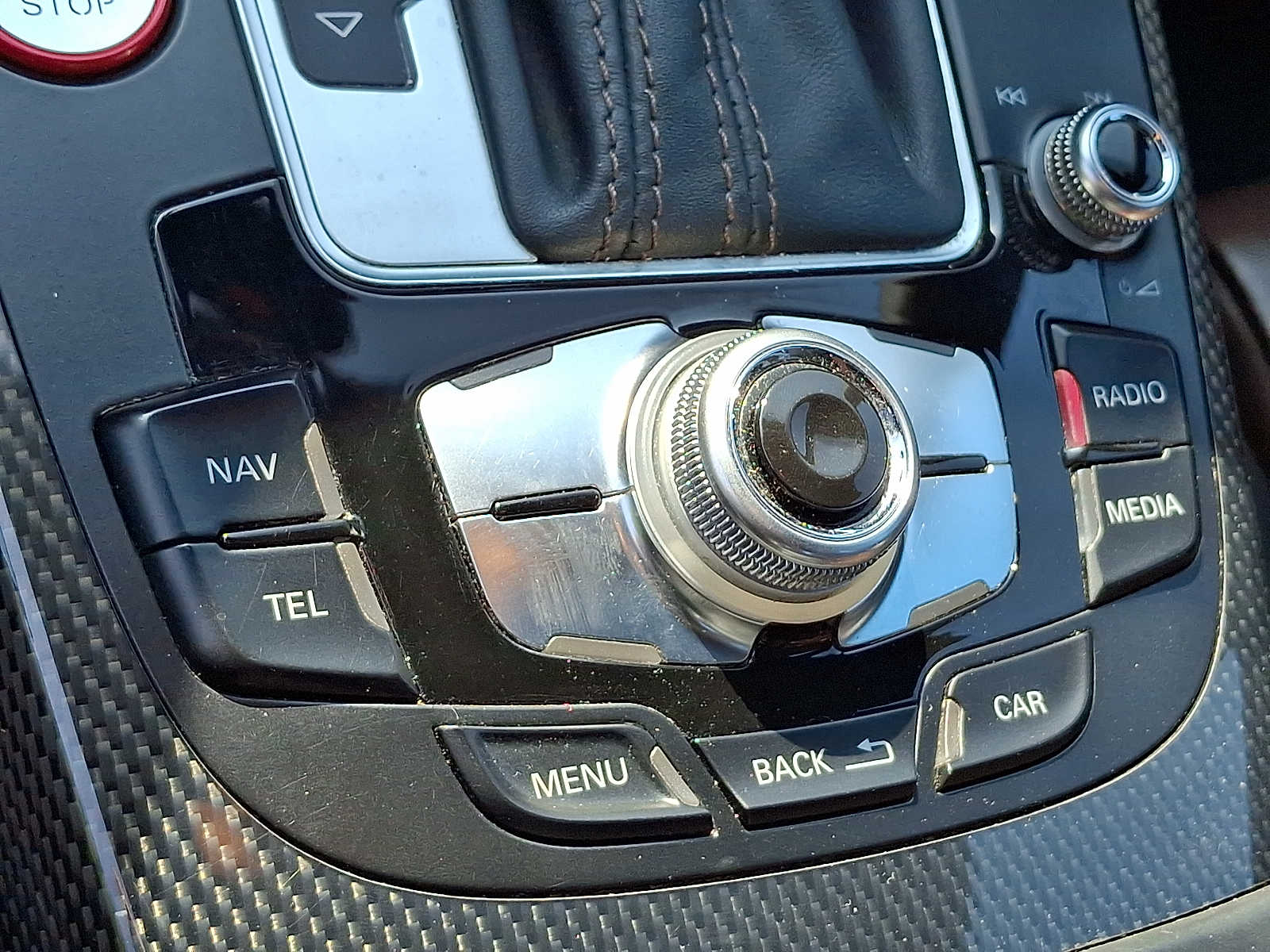Thumbnail: 2014 Audi S4 - 23