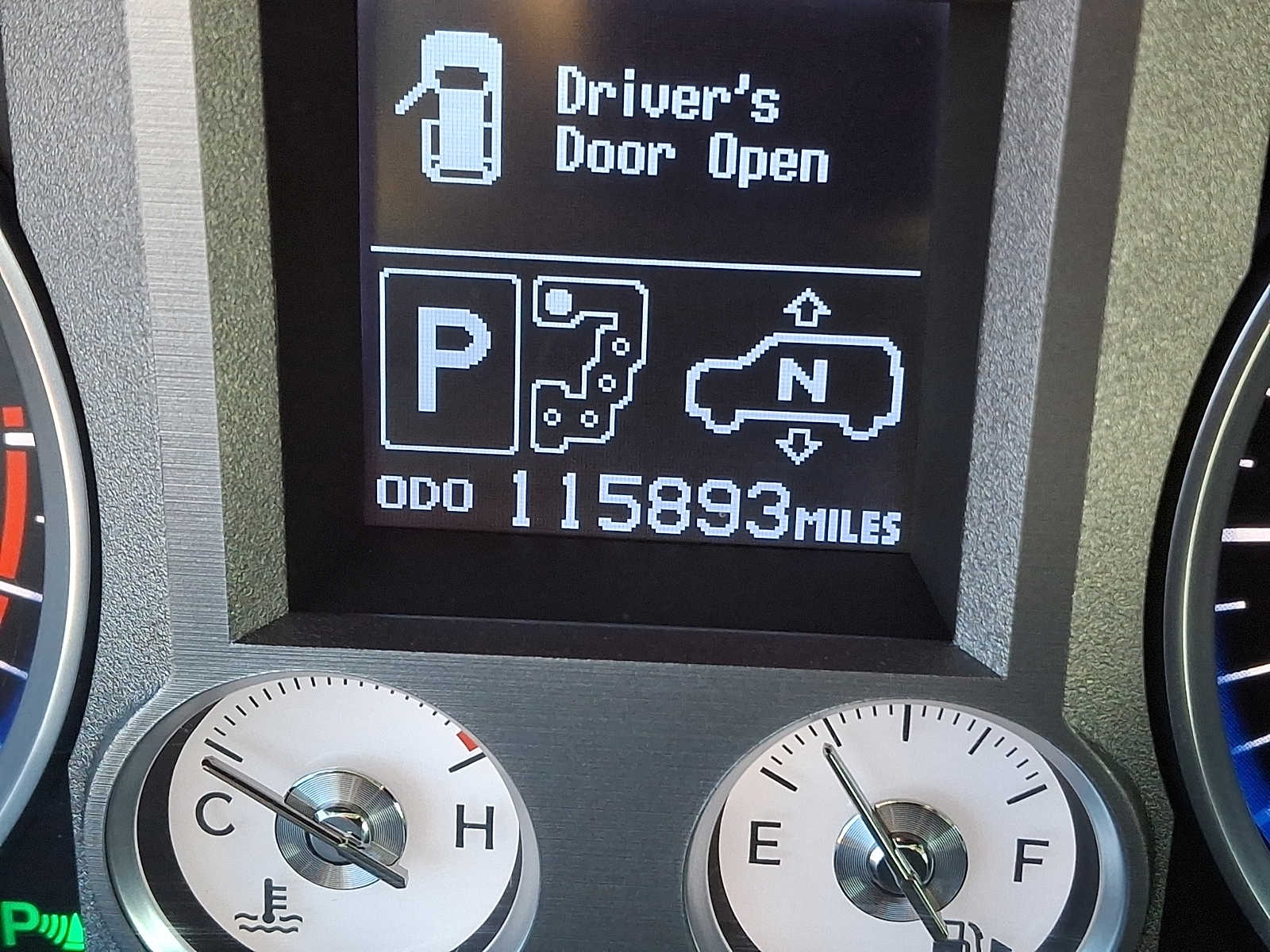 Thumbnail: 2011 Lexus LX - 20