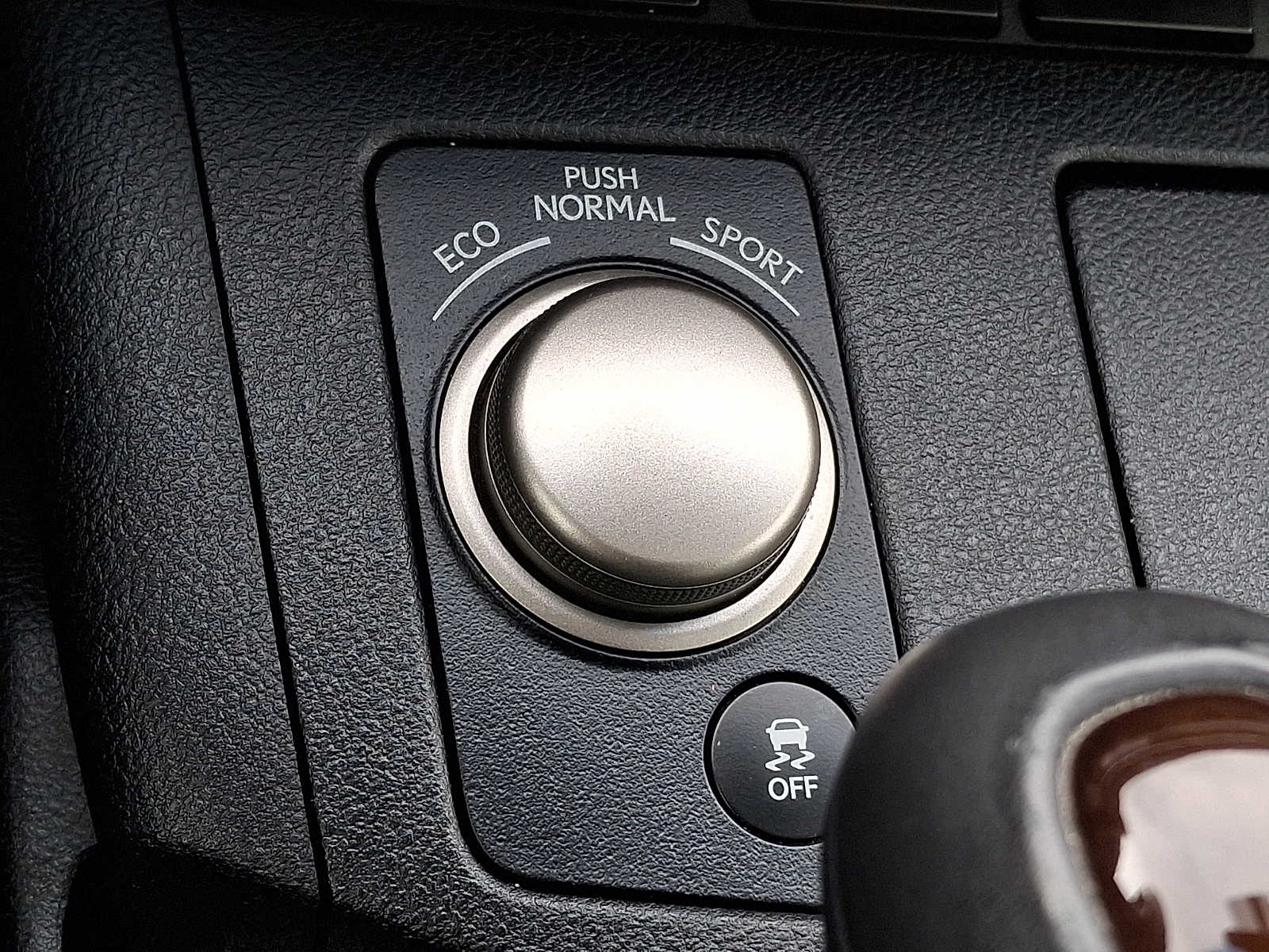 Thumbnail: 2013 Lexus ES - 21