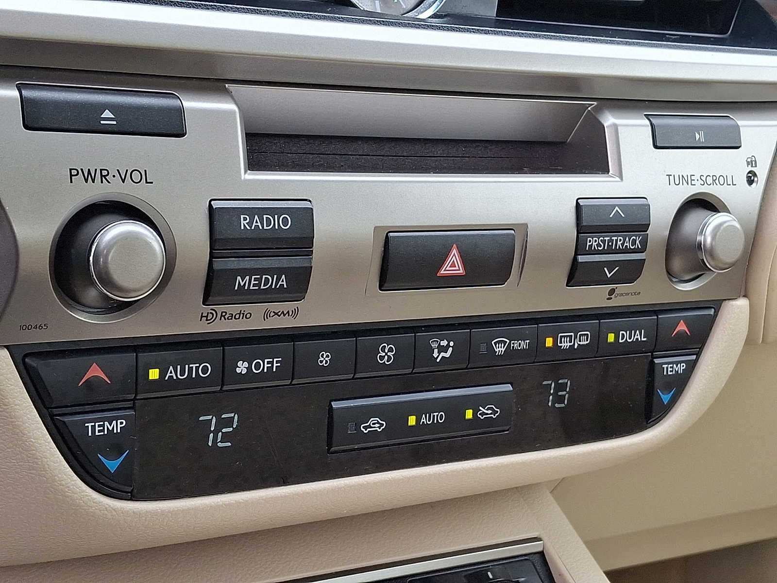 Thumbnail: 2015 Lexus ES - 14