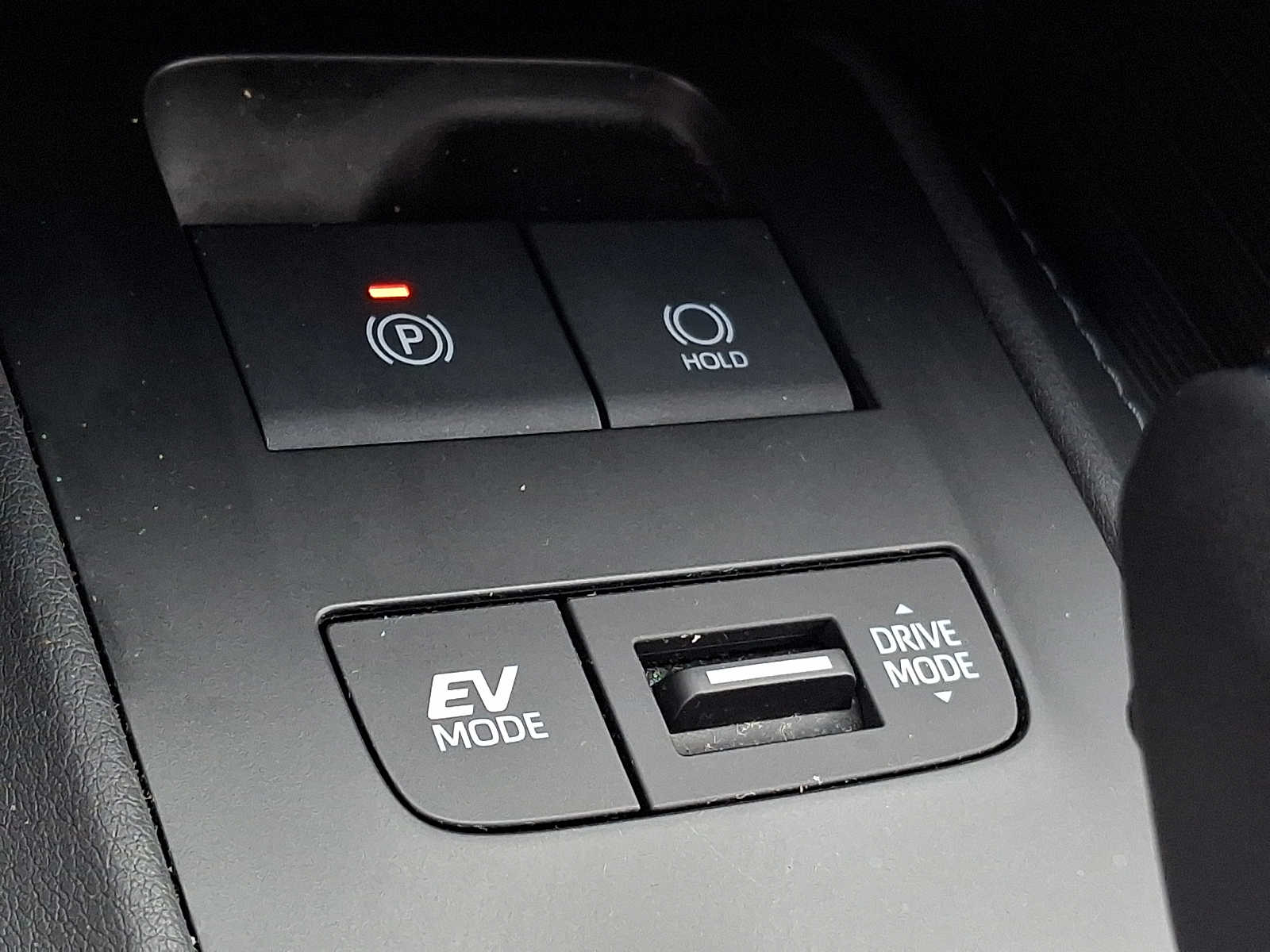 Thumbnail: 2023 Toyota Venza - 24