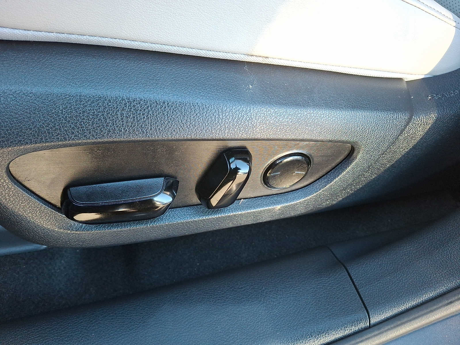 Thumbnail: 2023 Lexus RX - 11