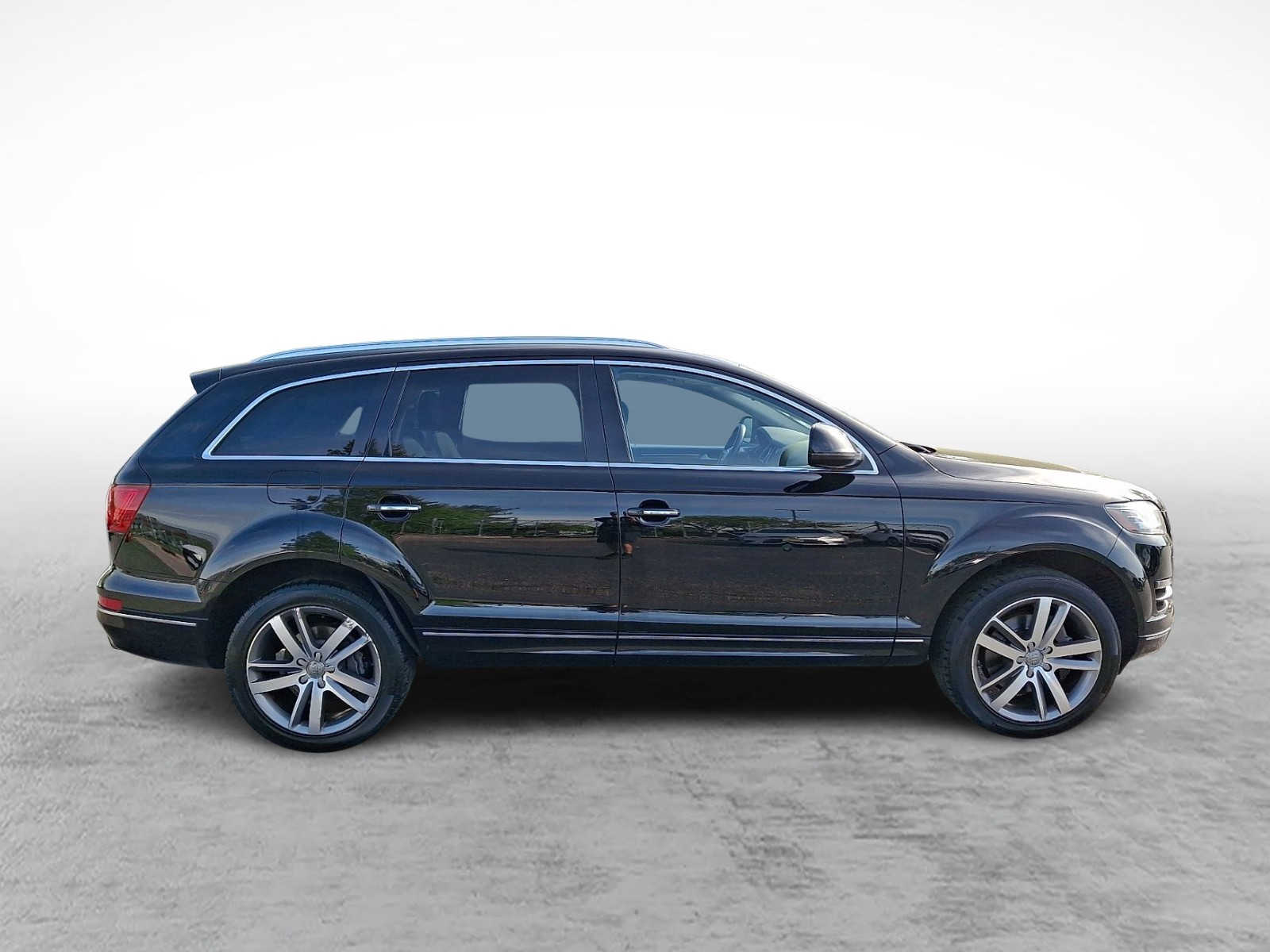 Thumbnail: 2014 Audi Q7 - 4