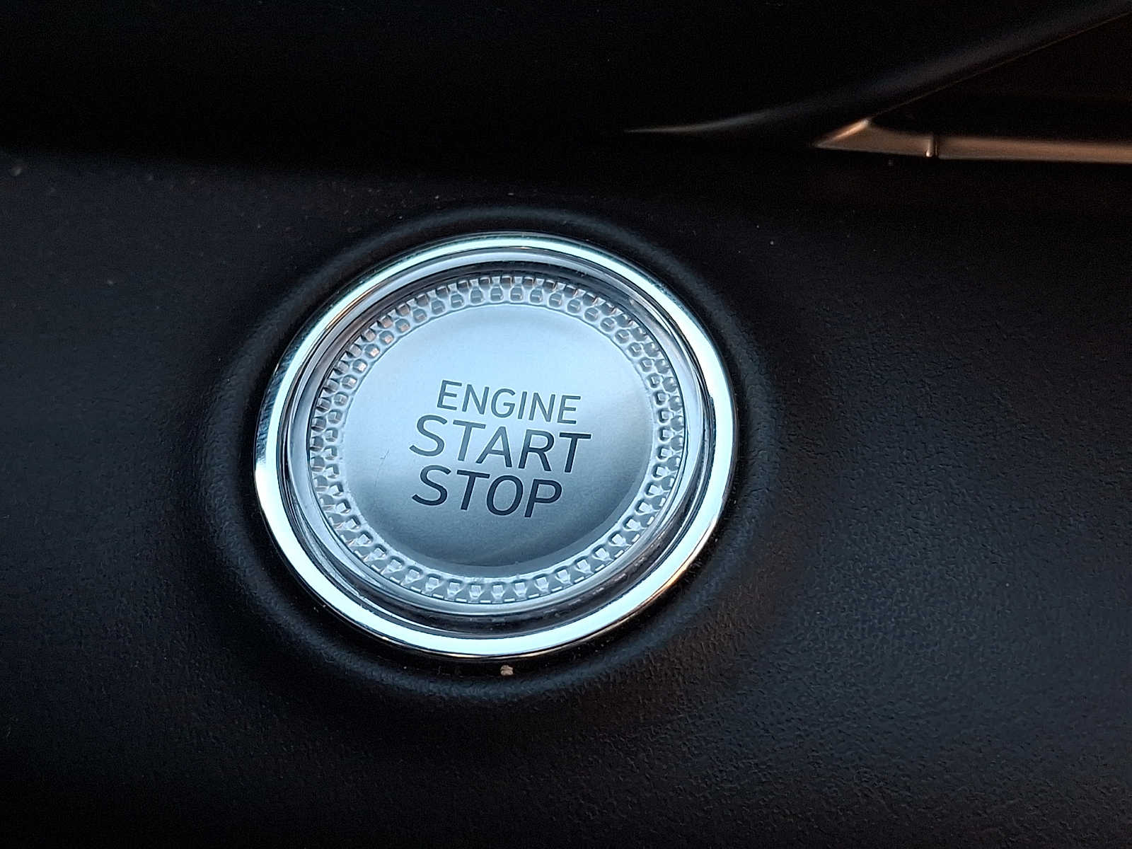 Thumbnail: 2023 Genesis GV80 - 20