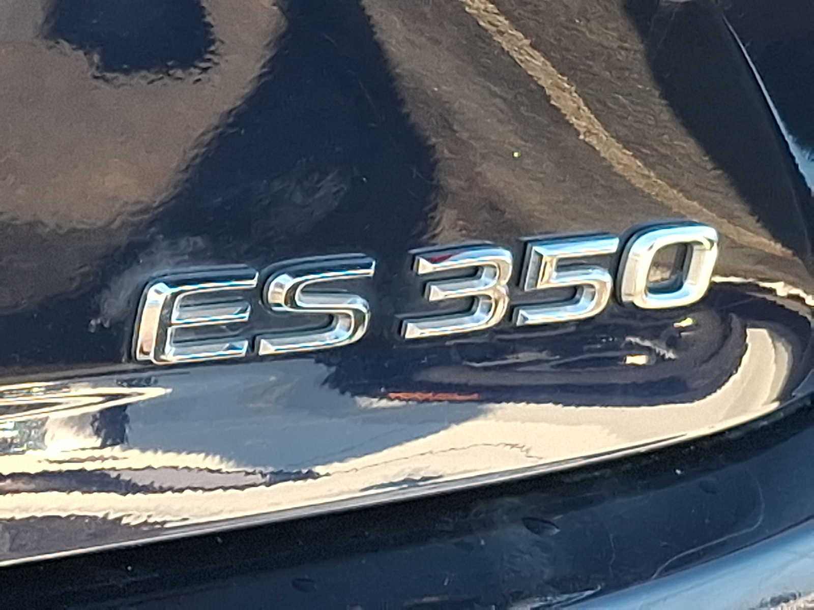 Thumbnail: 2018 Lexus ES - 25