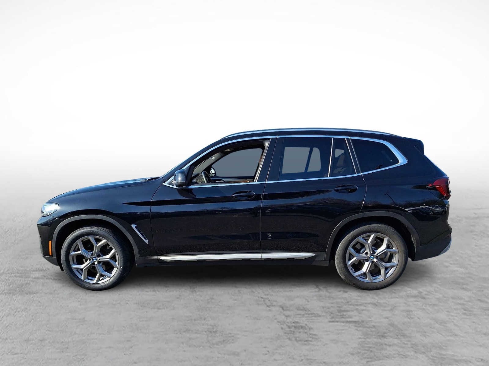 Thumbnail: 2023 BMW X3 - 6