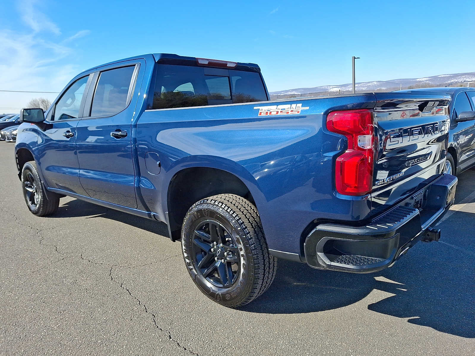 Thumbnail: 2021 Chevrolet Silverado 1500 - 5