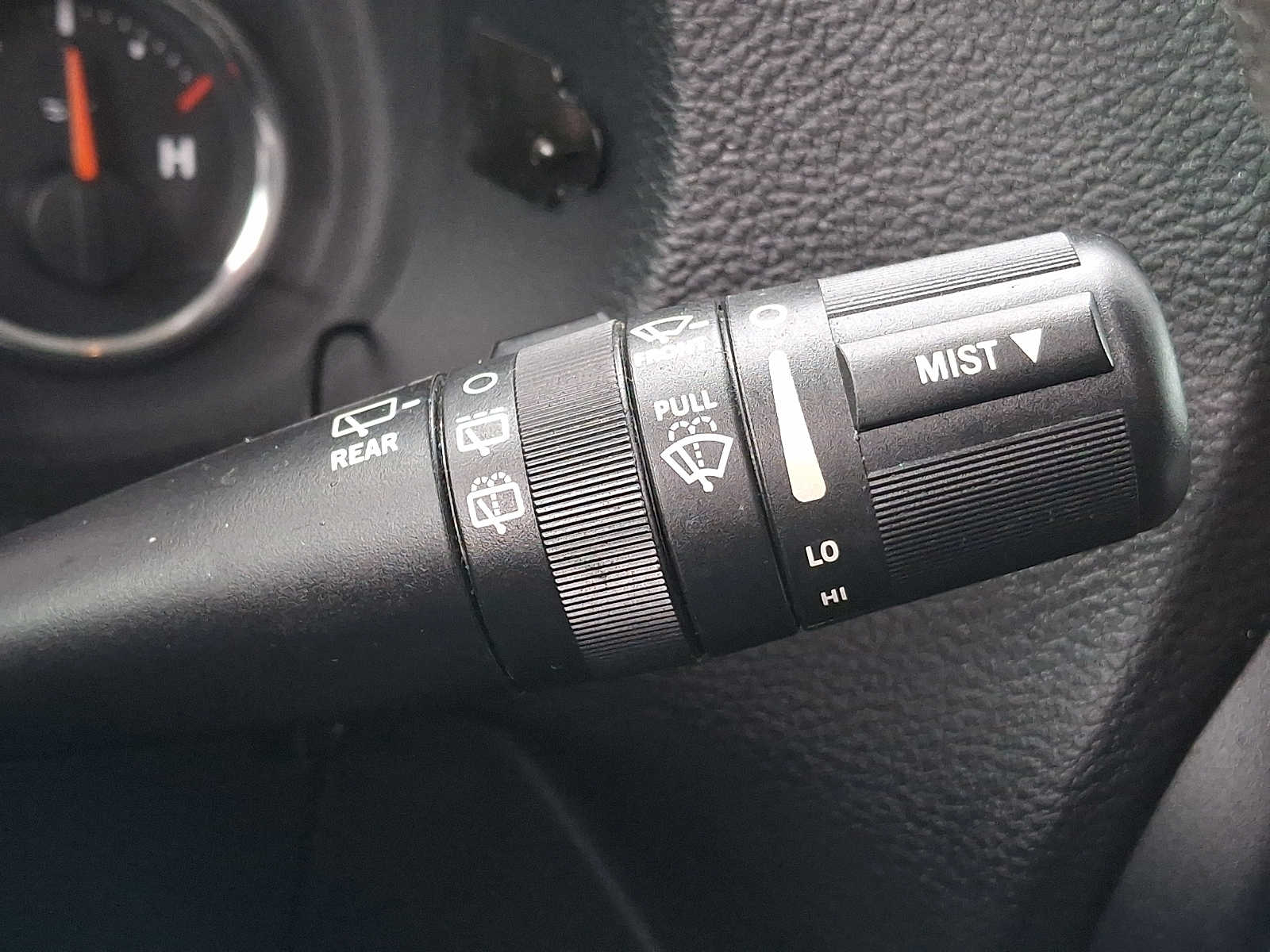 Thumbnail: 2018 Jeep Wrangler - 24