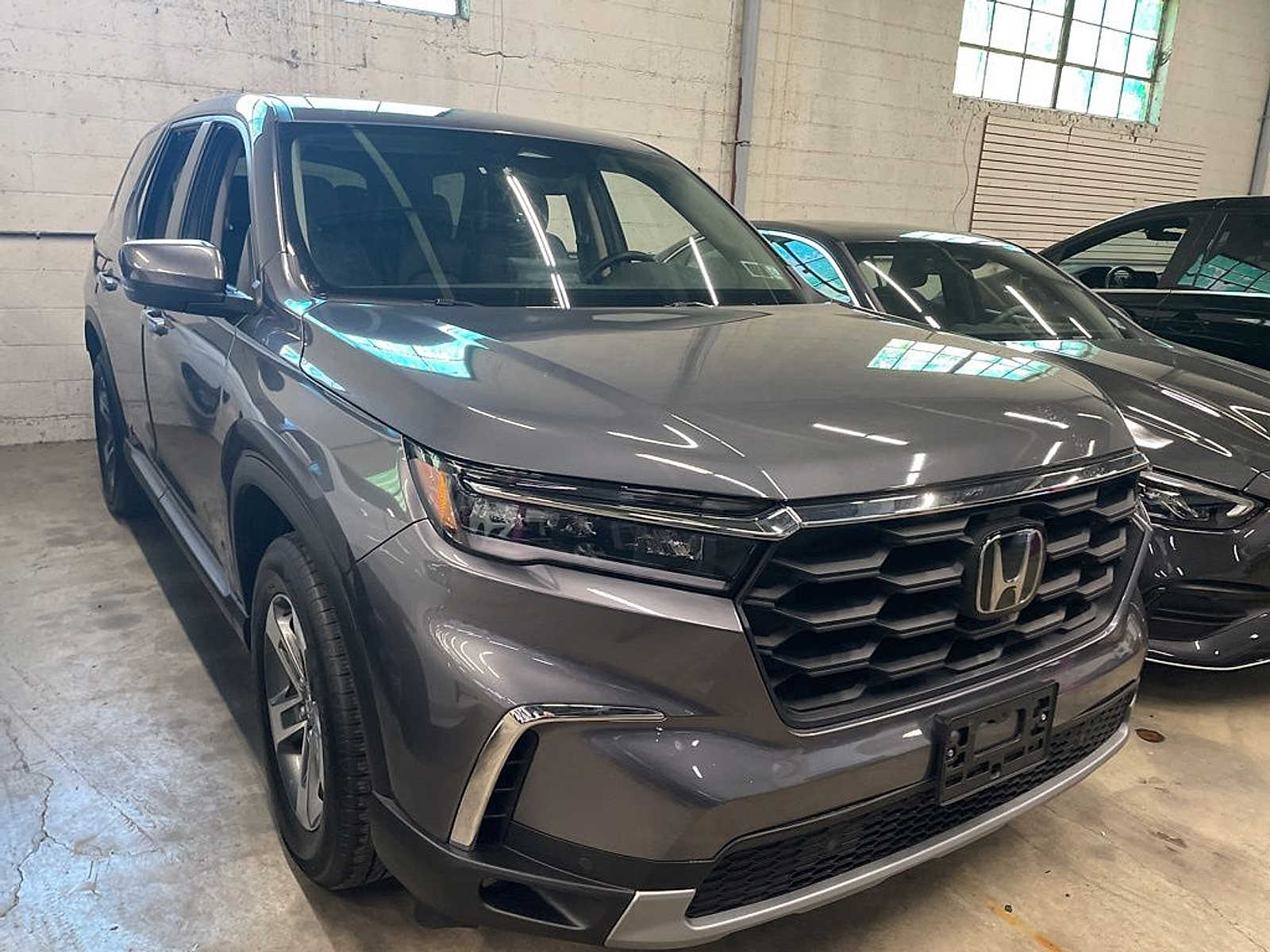2023 Honda Pilot EX-L 8-Occupant AWD's photo