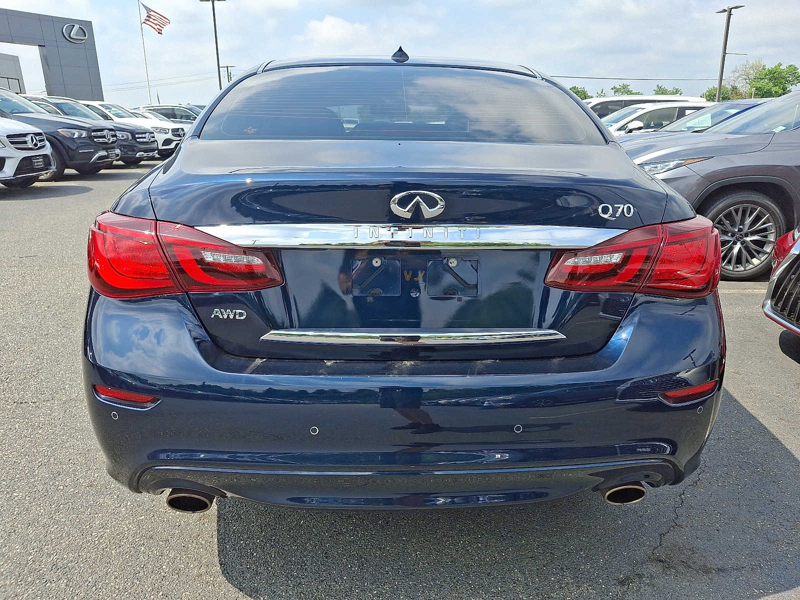 Thumbnail: 2018 INFINITI Q70 - 5