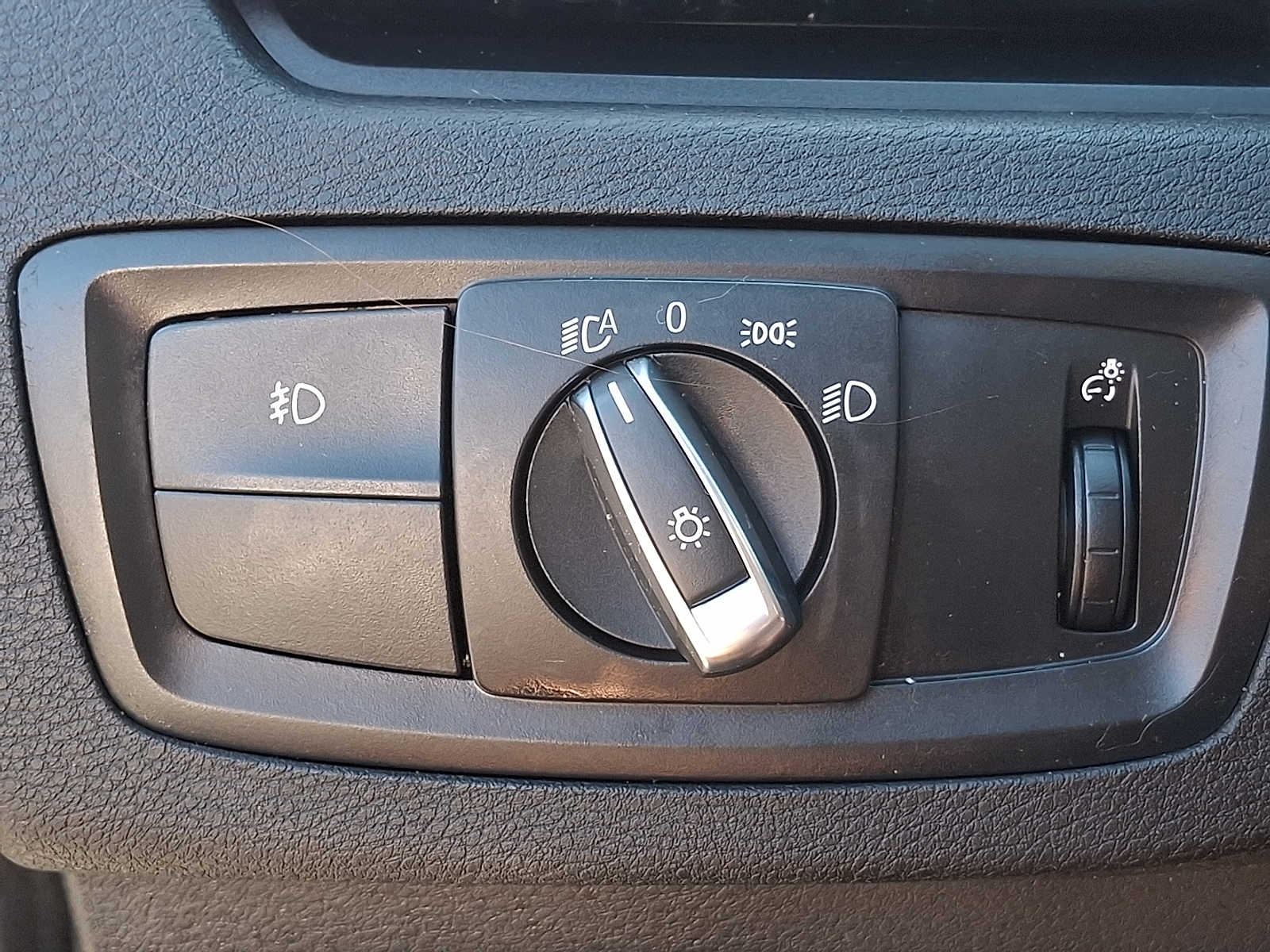 Thumbnail: 2019 BMW X1 - 24