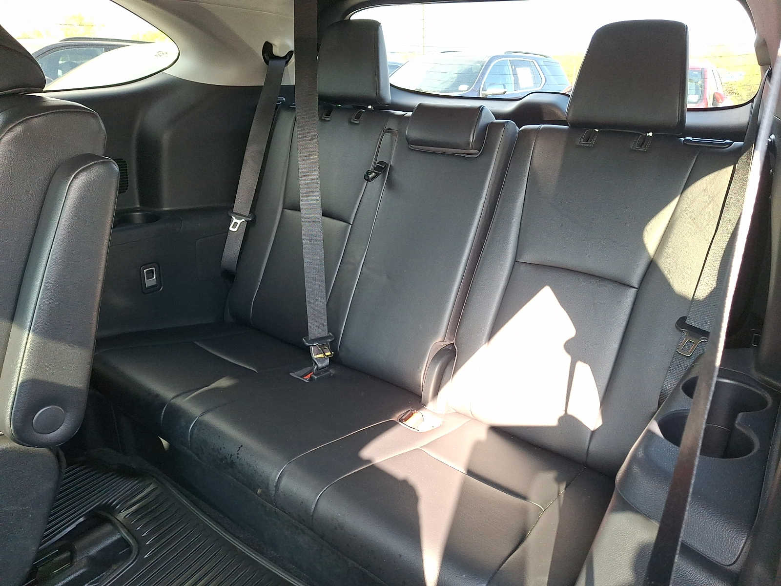 Thumbnail: 2023 Toyota Highlander - 10