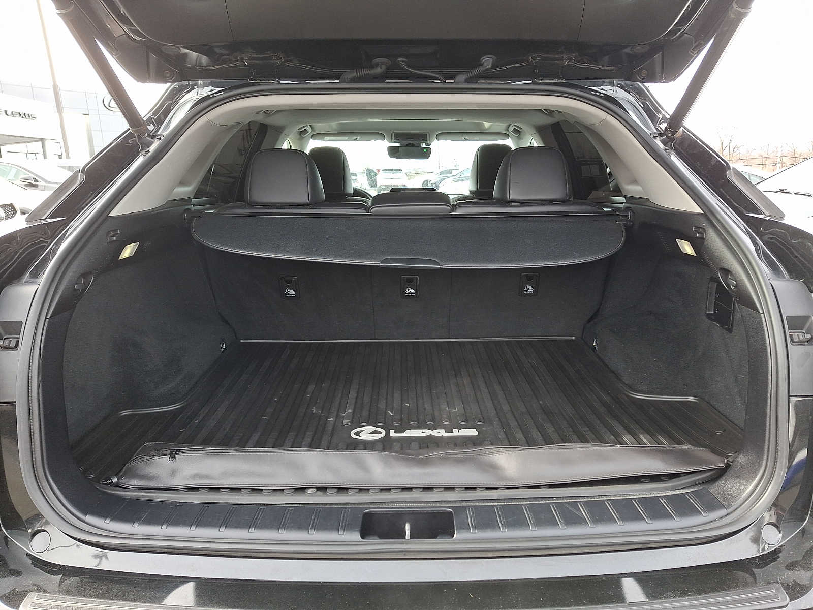 Thumbnail: 2020 Lexus RX - 26