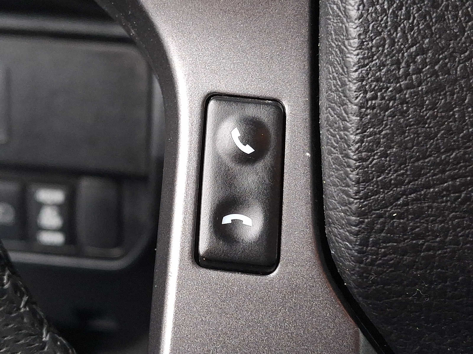 Thumbnail: 2021 Toyota Tacoma - 19