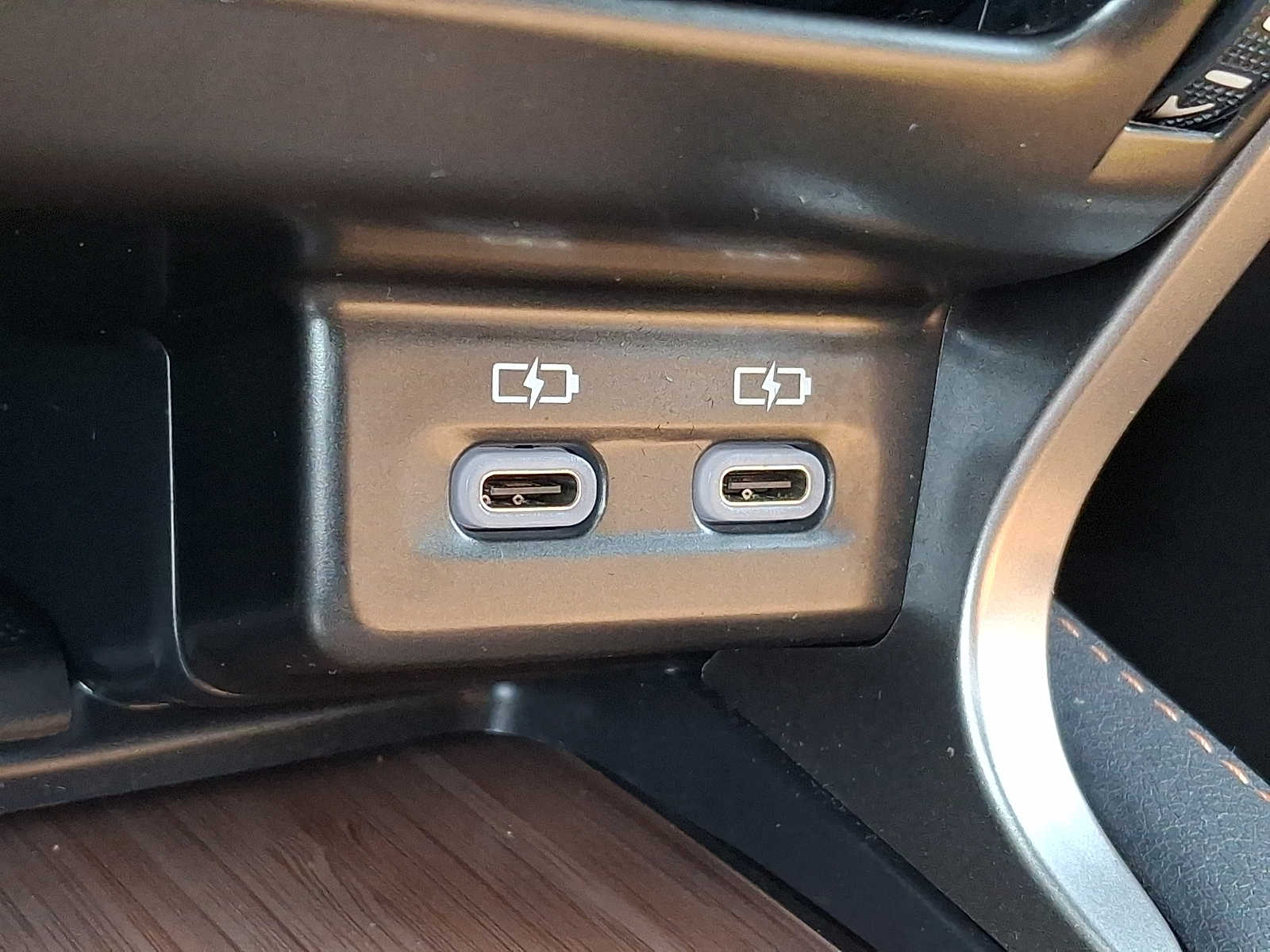 Thumbnail: 2024 Lexus RX - 20