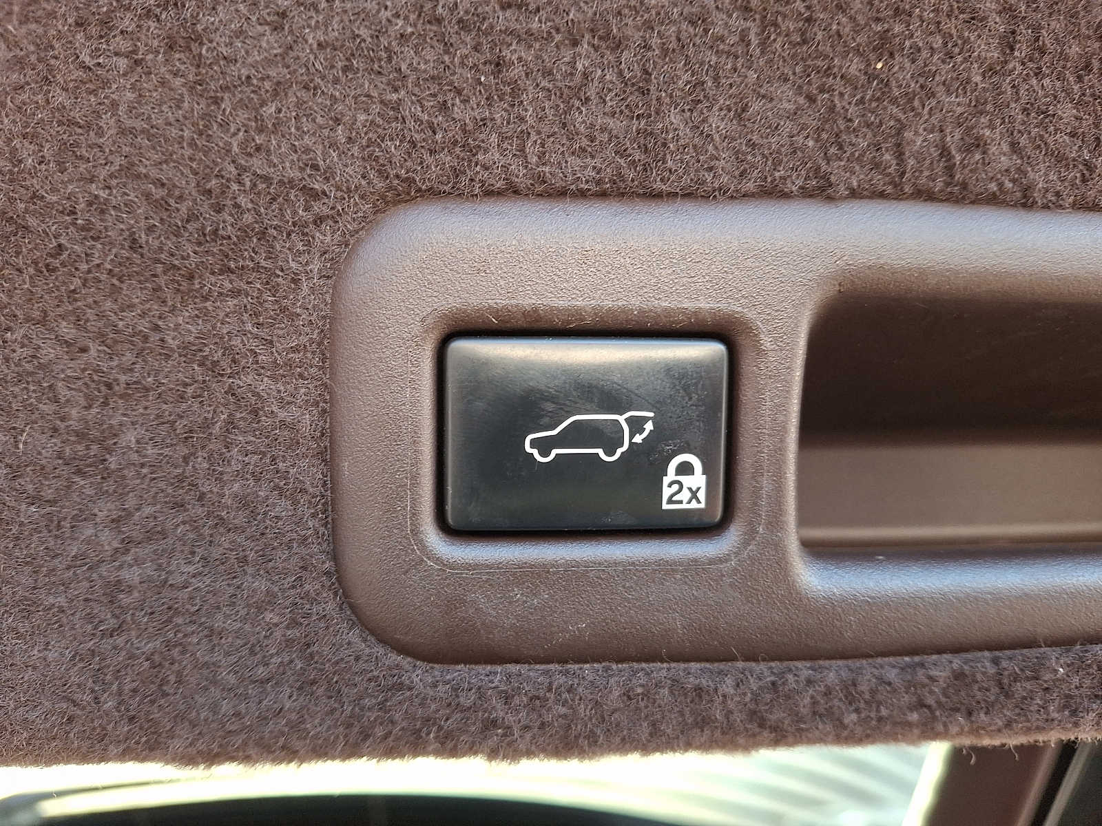 Thumbnail: 2017 Lexus RX - 26