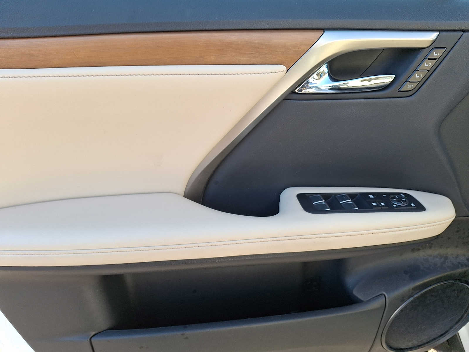 Thumbnail: 2021 Lexus RX - 8