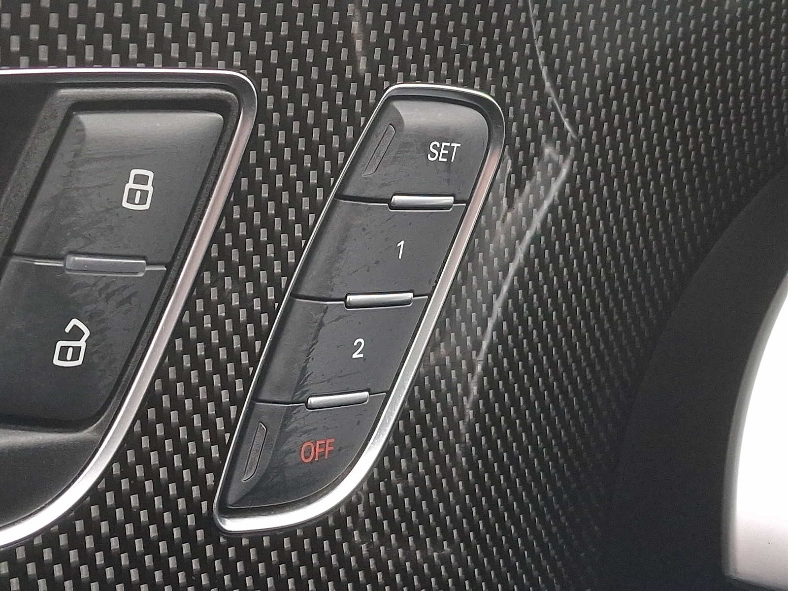 Thumbnail: 2013 Audi S6 - 24