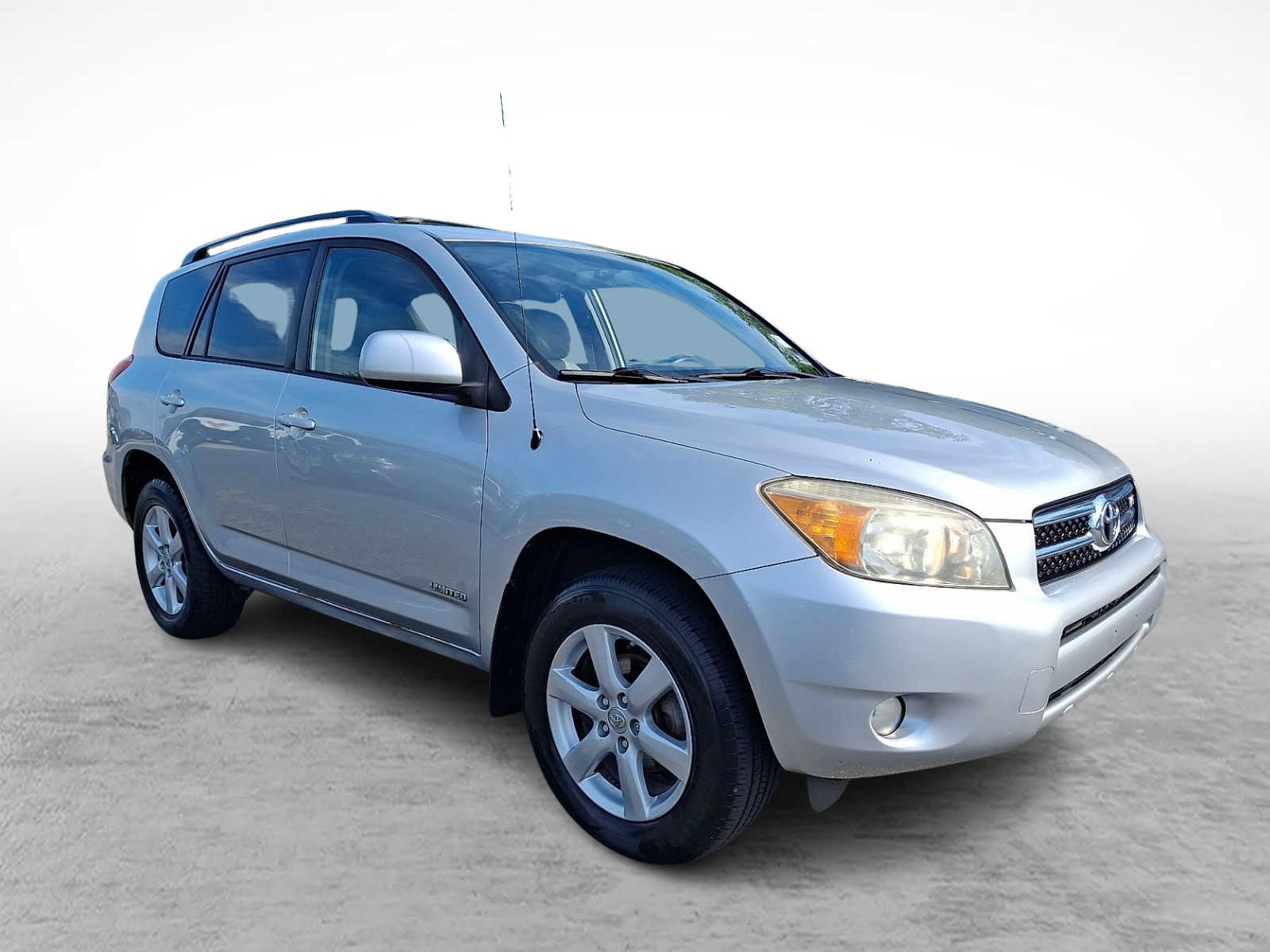 Thumbnail: 2006 Toyota RAV4 - 3
