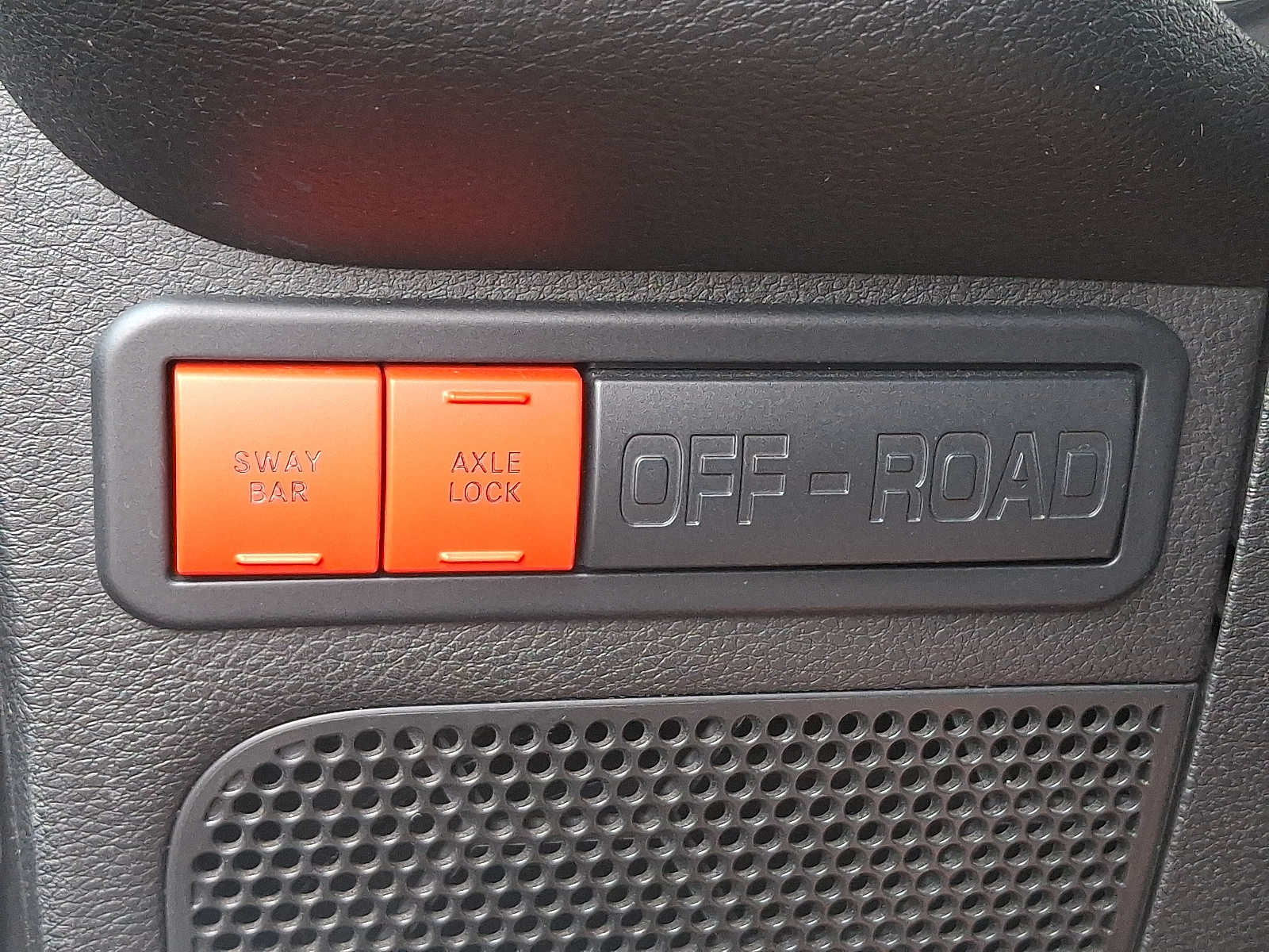 Thumbnail: 2016 Jeep Wrangler - 25