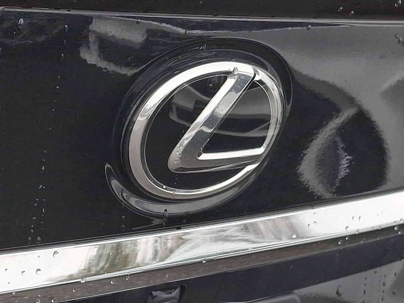 Thumbnail: 2024 Lexus ES - 29