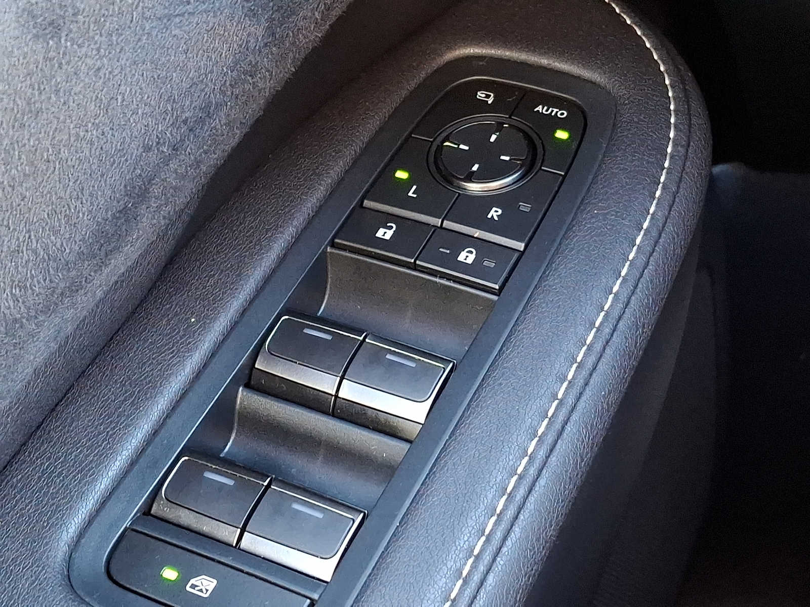 Thumbnail: 2024 Lexus TX - 24