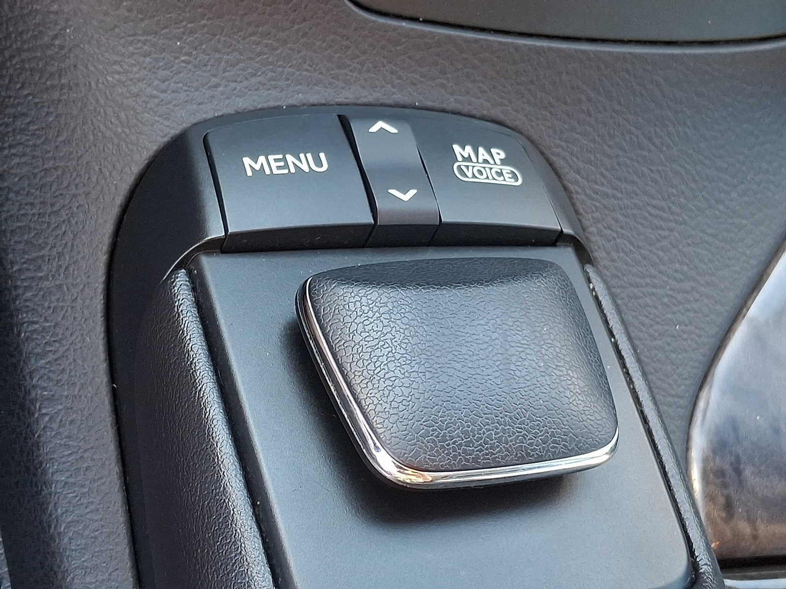 Thumbnail: 2013 Lexus RX - 23