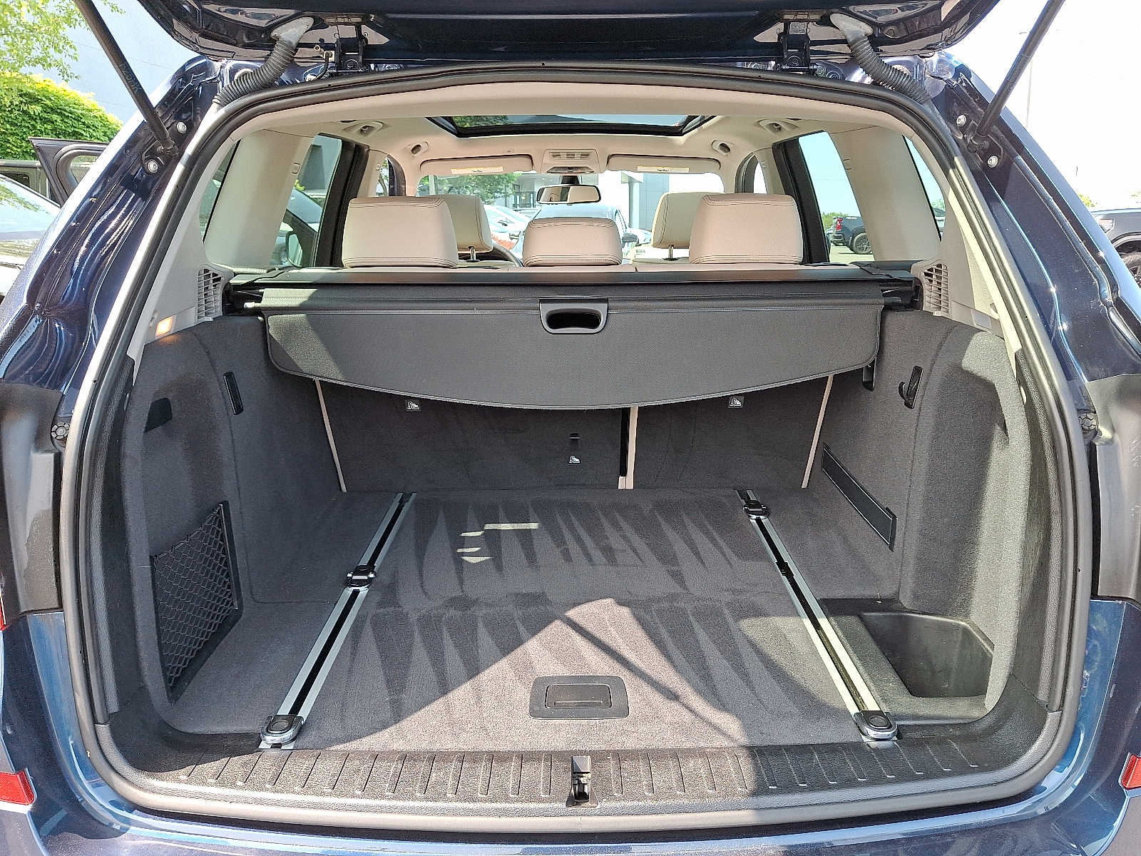 Thumbnail: 2011 BMW X3 - 24