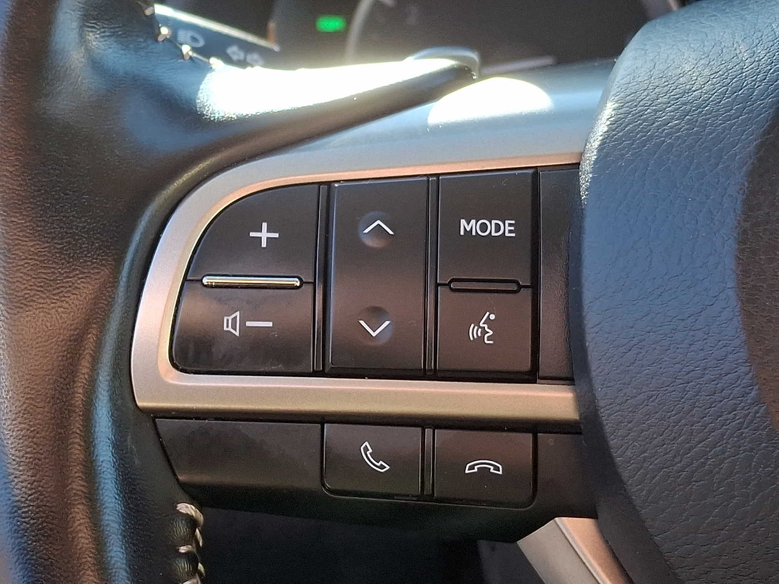 Thumbnail: 2021 Lexus RX - 17