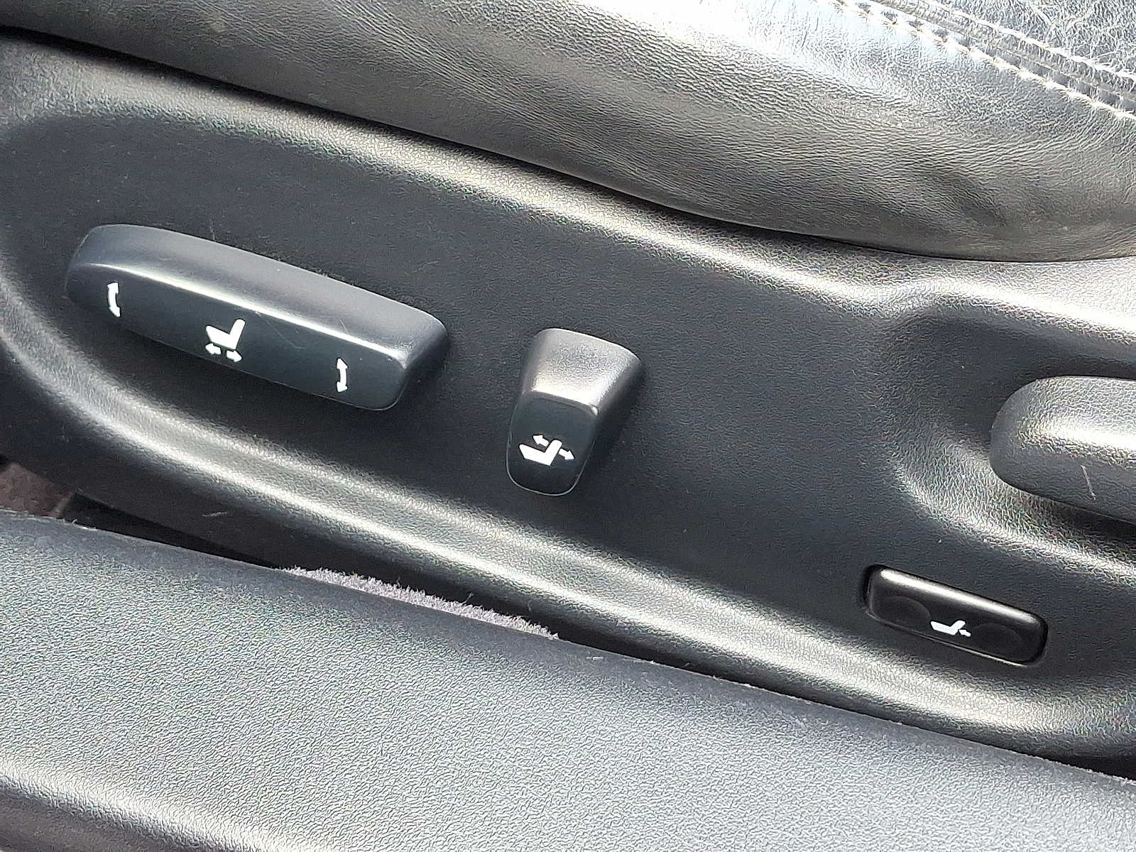 Thumbnail: 2010 Lexus IS - 12