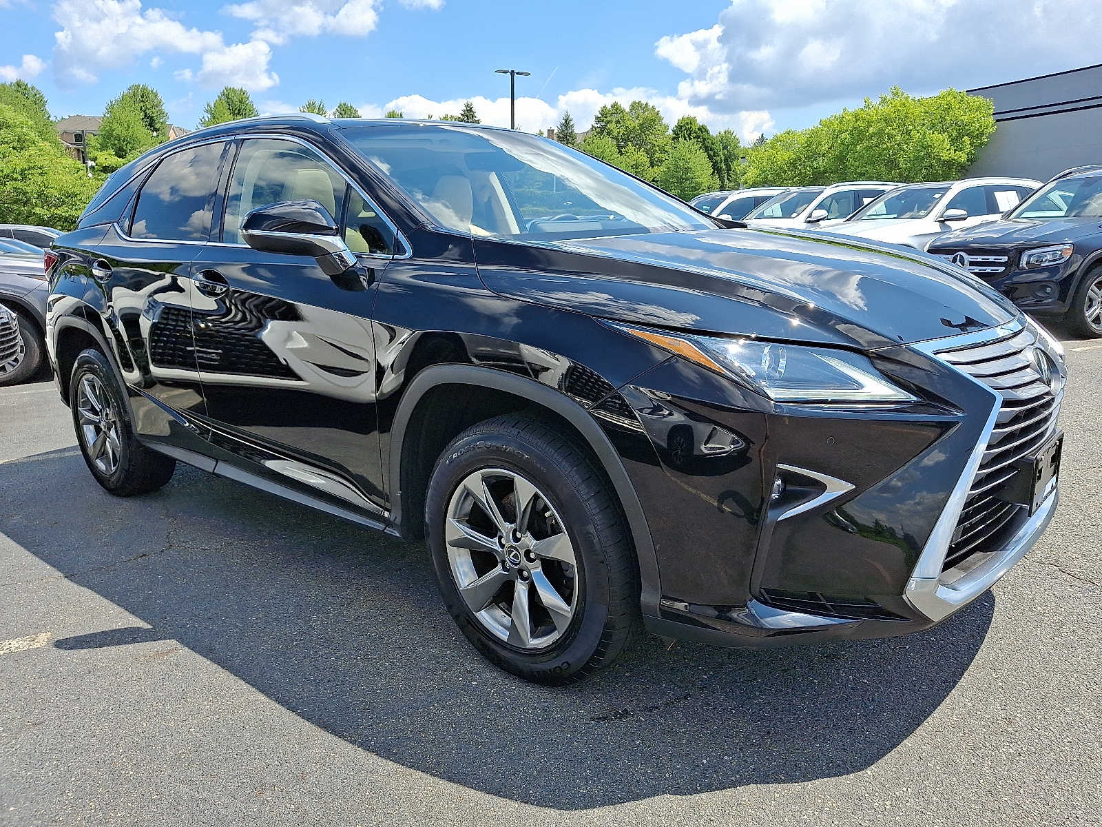 Thumbnail: 2018 Lexus RX - 3