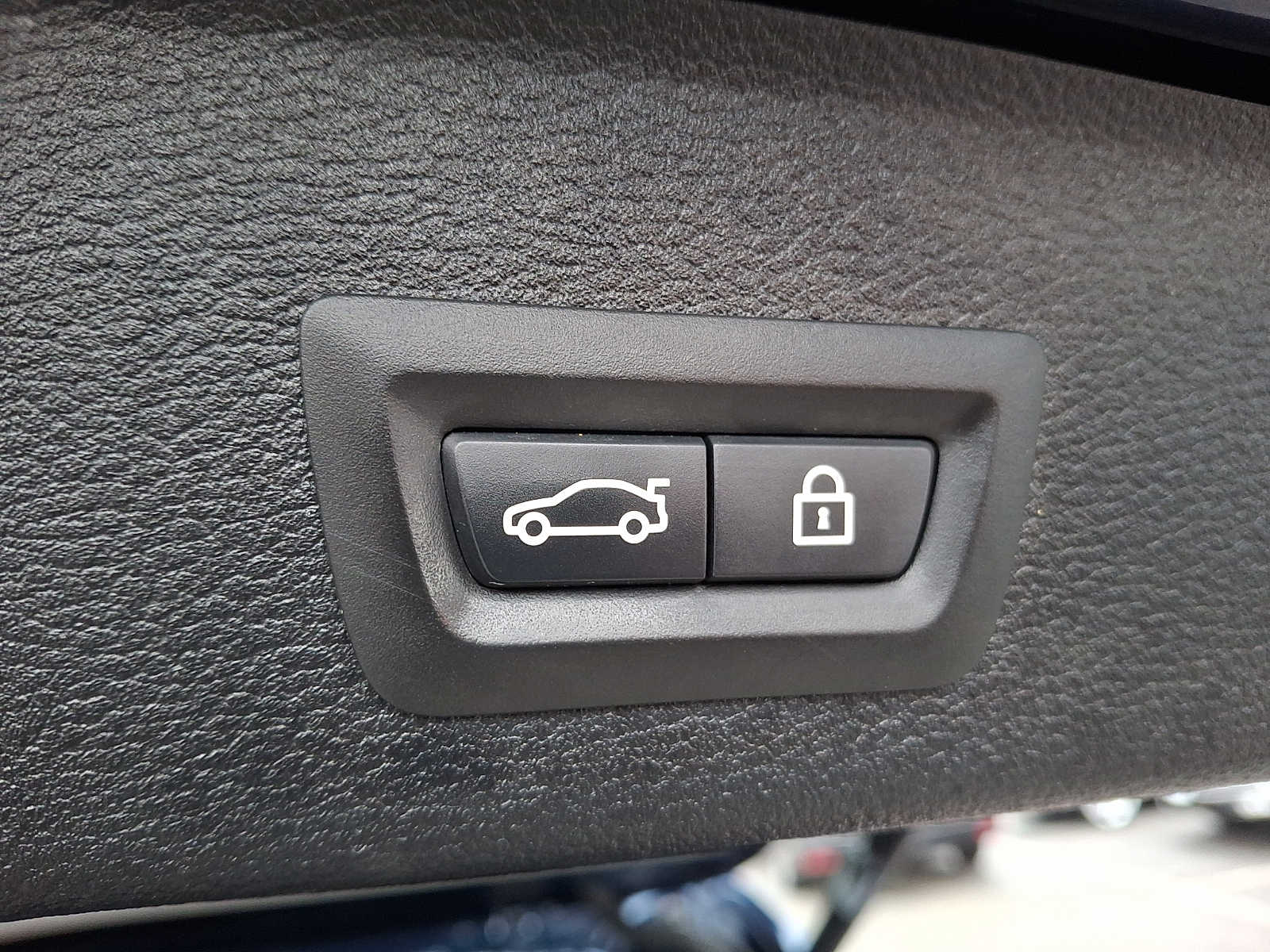 Thumbnail: 2017 BMW X3 - 28