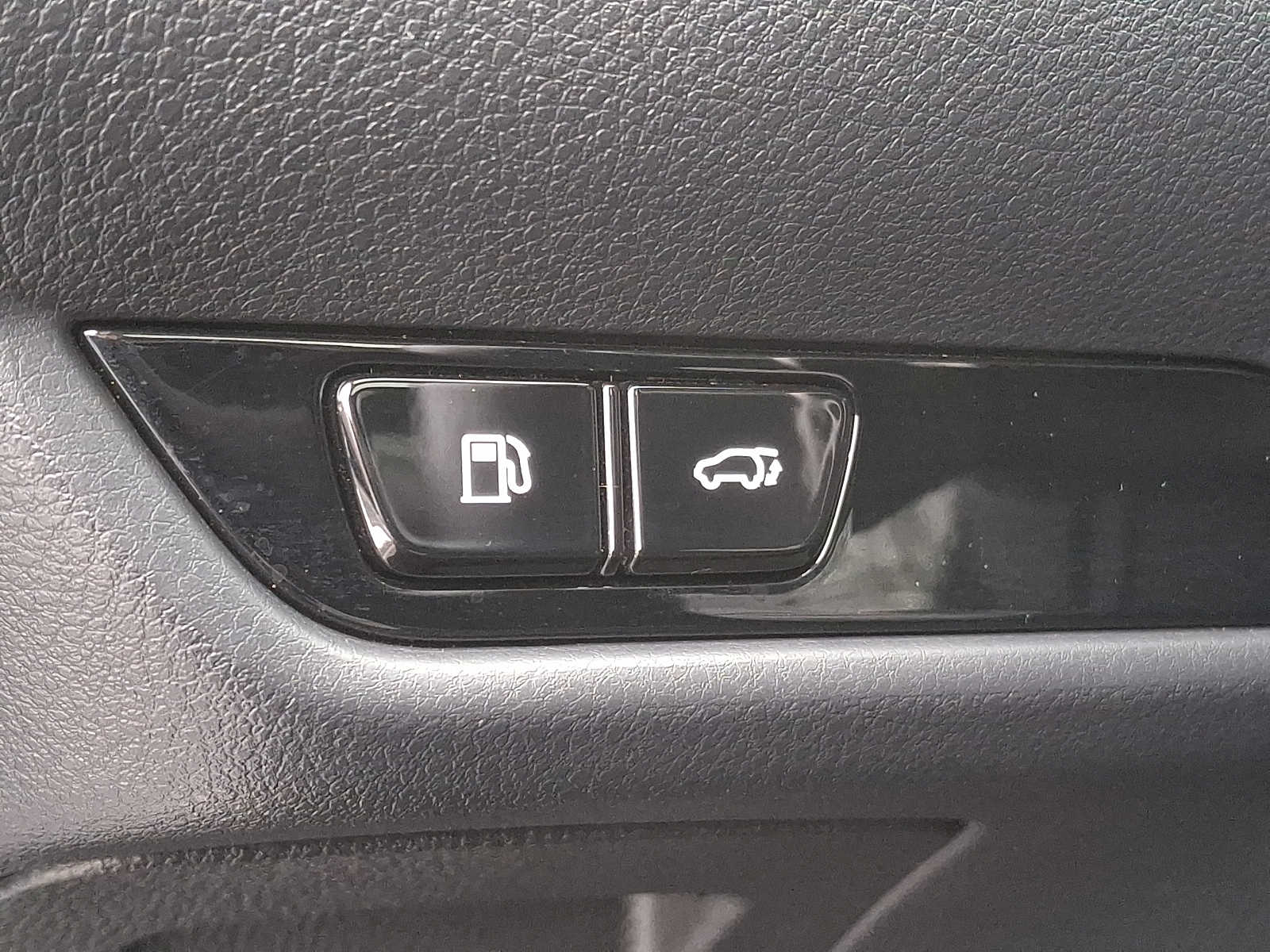 Thumbnail: 2023 Lexus NX - 23