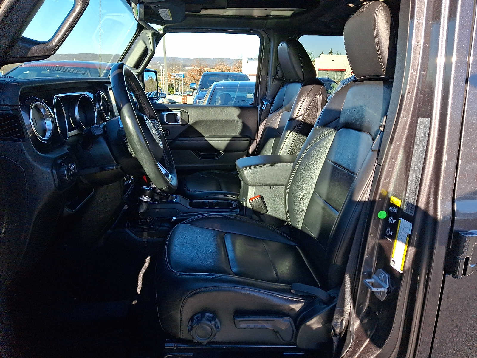 Thumbnail: 2021 Jeep Wrangler - 9