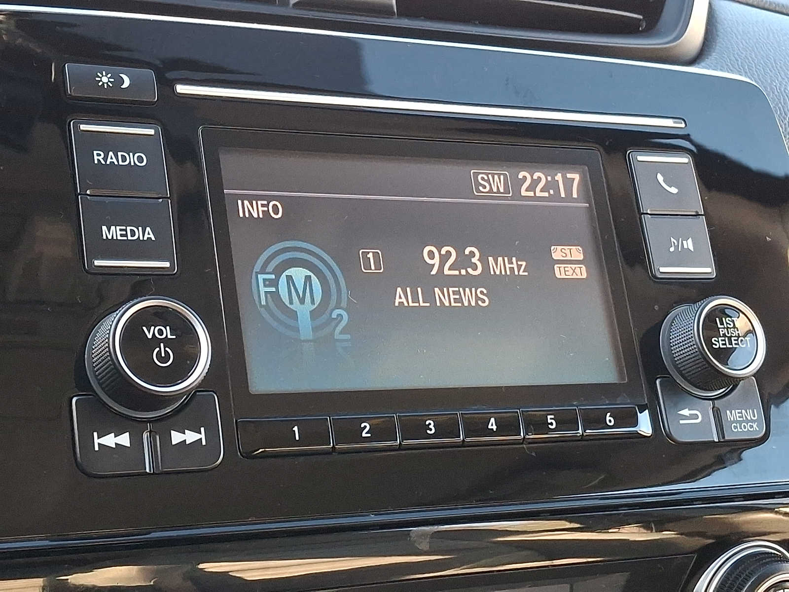 Thumbnail: 2019 Honda CR-V - 12