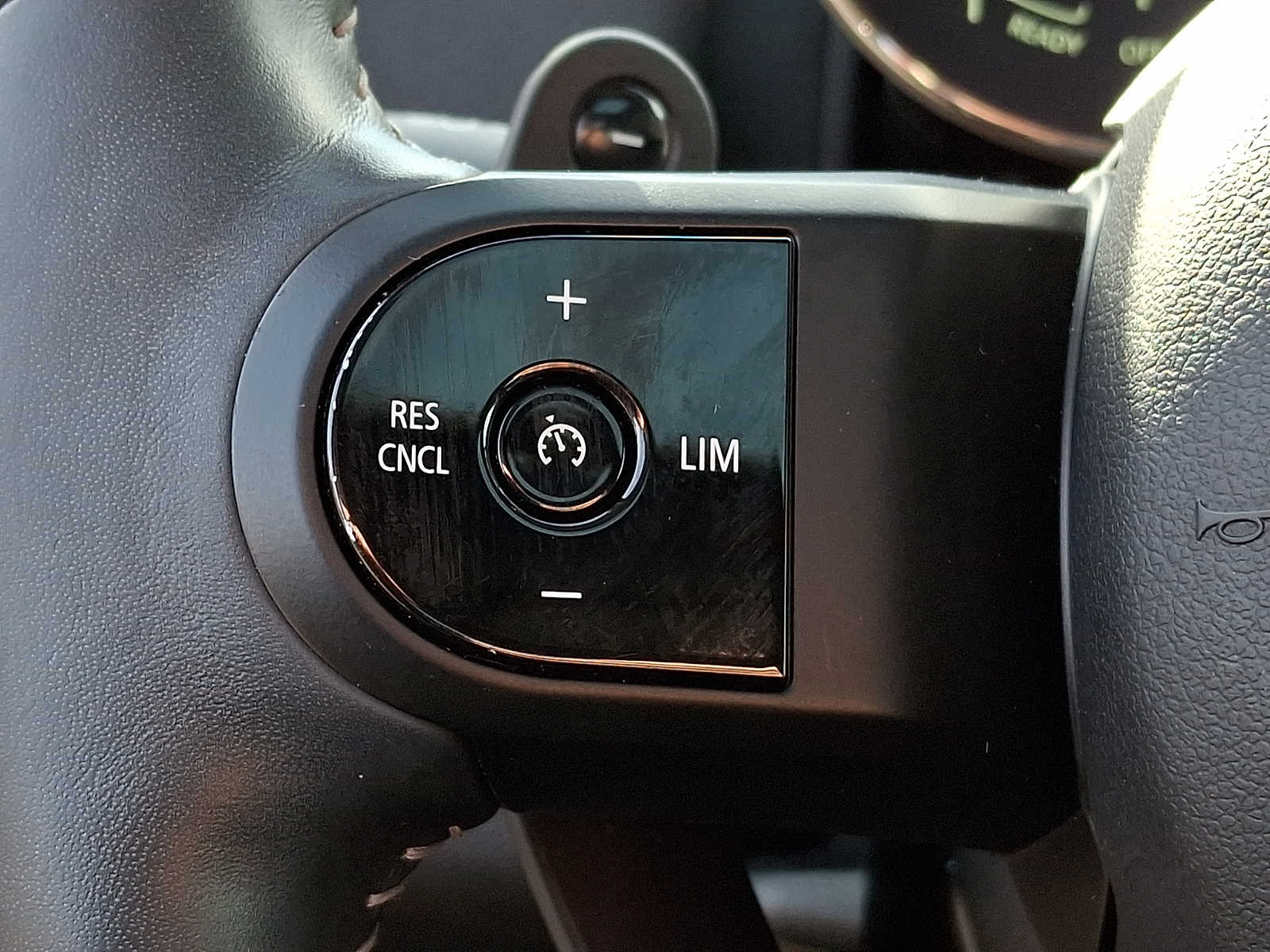 Thumbnail: 2023 MINI Cooper Countryman - 17