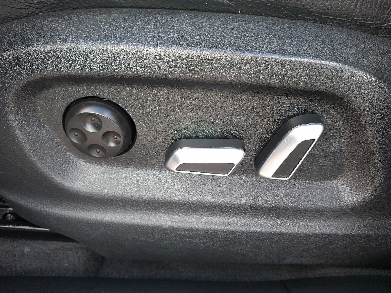 Thumbnail: 2016 Audi Q5 - 11