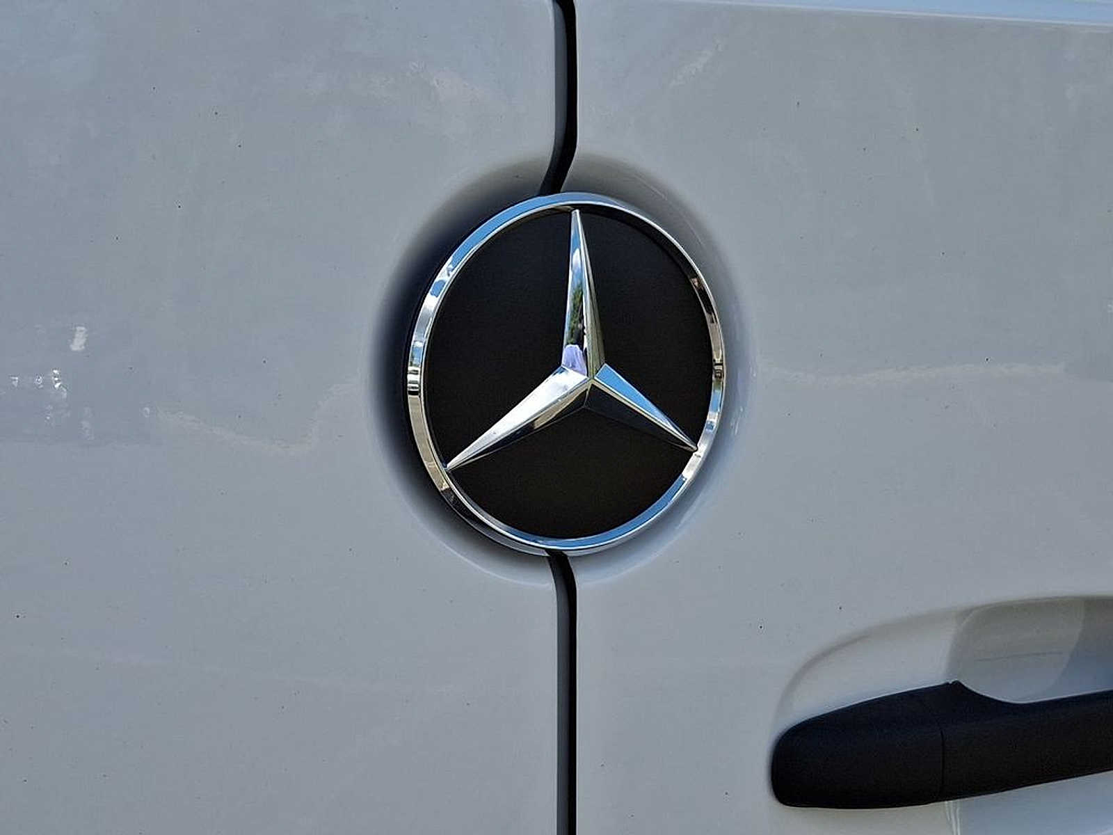 Thumbnail: 2025 Mercedes-Benz Sprinter - 27